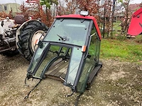 Mccormick tractor cabine - afbeelding 2 van  4