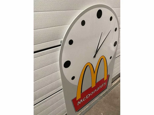 Mcdonalds klok - afbeelding 4 van  5