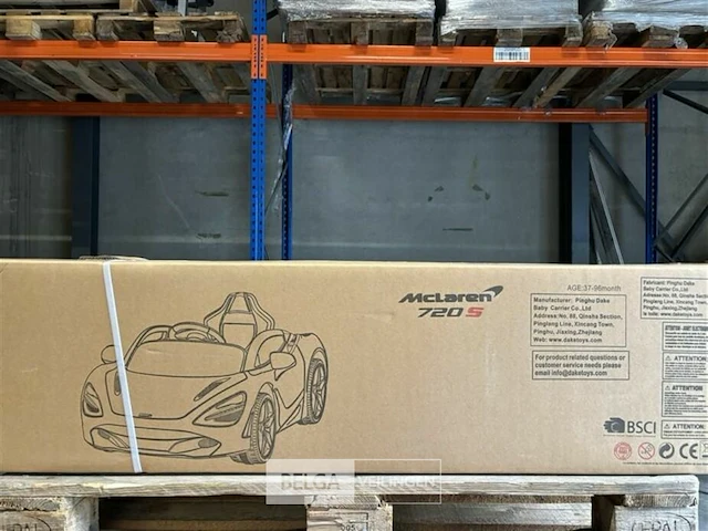 Mclaren 720s black - afbeelding 2 van  3