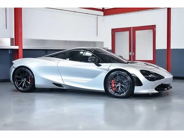 Mclaren 720s coupe 4,0l v8 twin turbo - 2018 - afbeelding 9 van  88