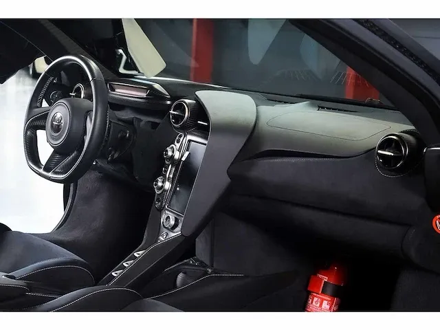 Mclaren 720s coupe 4,0l v8 twin turbo - 2018 - afbeelding 80 van  88
