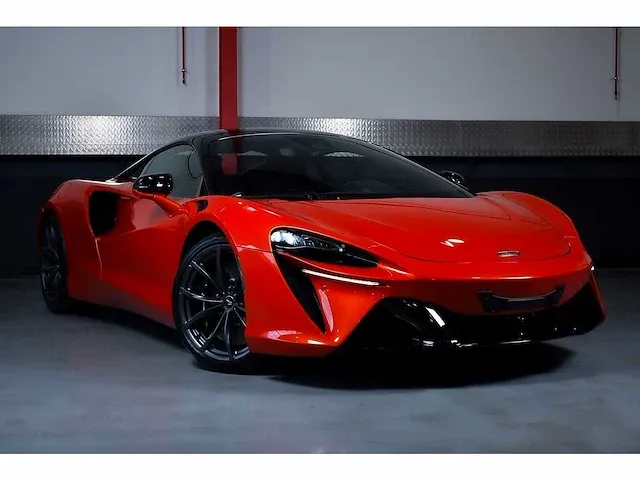 Mclaren artura coupe 3,0l twin turbocharged v6 - 2023 - afbeelding 4 van  100