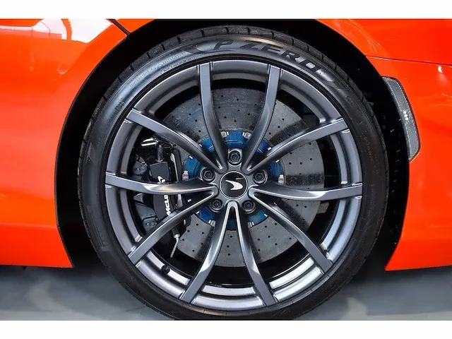 Mclaren artura coupe 3,0l twin turbocharged v6 - 2023 - afbeelding 14 van  100