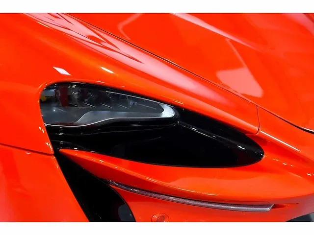 Mclaren artura coupe 3,0l twin turbocharged v6 - 2023 - afbeelding 18 van  100