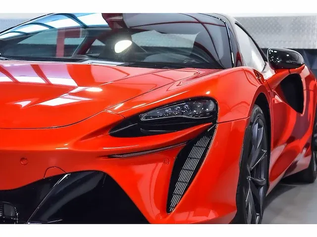 Mclaren artura coupe 3,0l twin turbocharged v6 - 2023 - afbeelding 25 van  100