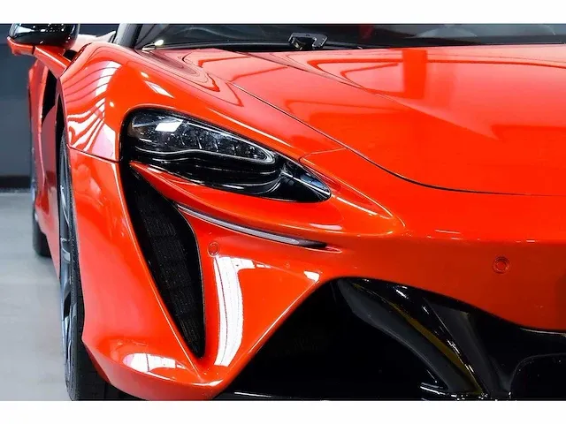 Mclaren artura coupe 3,0l twin turbocharged v6 - 2023 - afbeelding 31 van  100