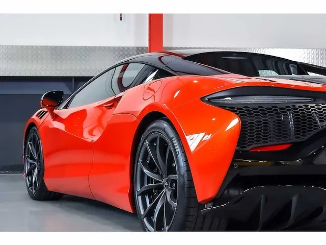 Mclaren artura coupe 3,0l twin turbocharged v6 - 2023 - afbeelding 61 van  100