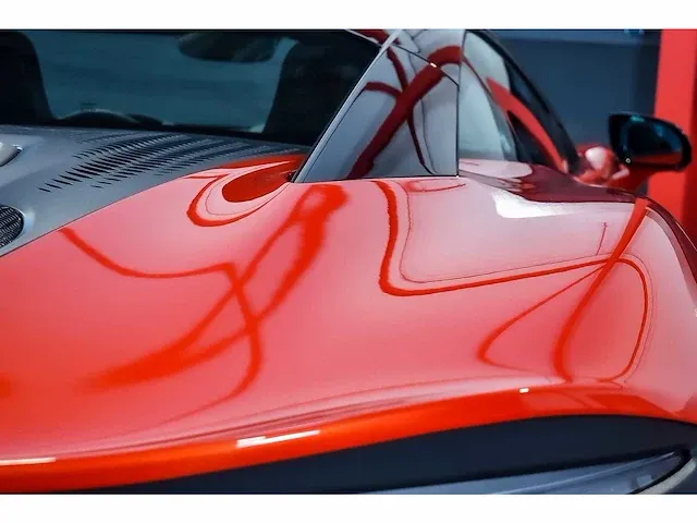 Mclaren artura coupe 3,0l twin turbocharged v6 - 2023 - afbeelding 66 van  100