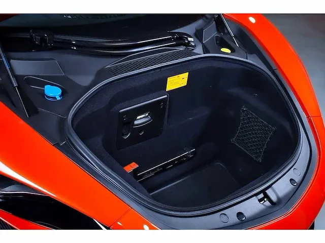 Mclaren artura coupe 3,0l twin turbocharged v6 - 2023 - afbeelding 96 van  100