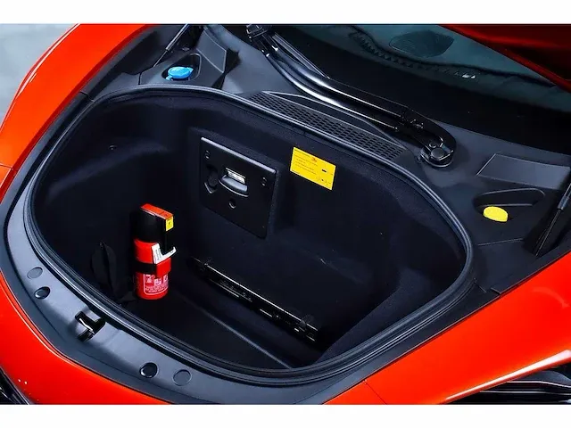 Mclaren artura coupe 3,0l twin turbocharged v6 - 2023 - afbeelding 98 van  100