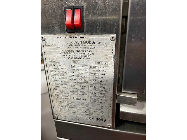 Mcm - kippenspit - afbeelding 3 van  6