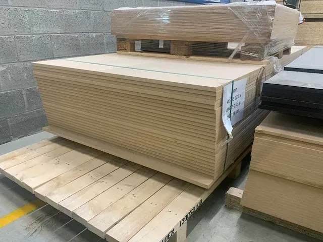Mdf plaat (25x) - afbeelding 1 van  4