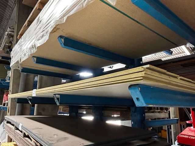 Mdf platen - afbeelding 1 van  4