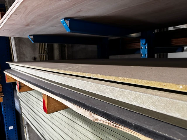 Mdf platen - afbeelding 1 van  5