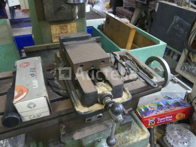 Mecatec ctv-800 freesmachine met kast en toebehoren - afbeelding 11 van  17