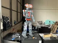 Meccano gemotoriseerde robot figuur