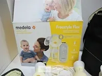 Medela freestyle flex dubbelzijdige elektrische borstkolf met touchscreen - afbeelding 4 van  7