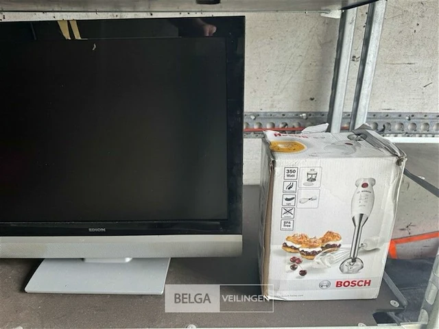 Medion scherm, bosch mixer 350w en rifatron dvr - afbeelding 2 van  4