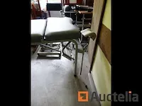 Medische tafels + fysiotherapie en weegschaal - afbeelding 11 van  15