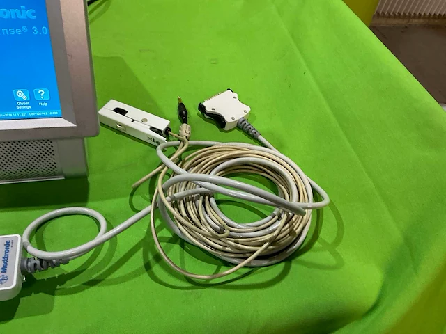 Medtronic nim-response 3.0 4-kanaals emg monitor - afbeelding 3 van  8