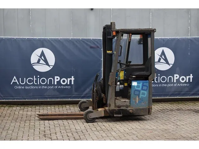 Meeneemheftruck terberg diesel 2000kg - afbeelding 1 van  1
