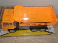 Mega creative - automatische kipper vrachtwagen terugtrek functie 32 x 24 x 12 cm - afbeelding 3 van  5