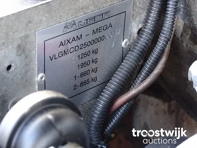 Mega tjaffer - afbeelding 30 van  37