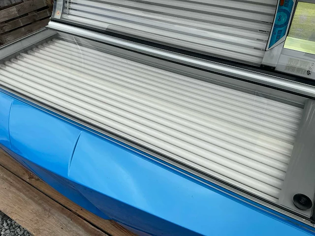 Megasun hybridsun alpha 6800 zonnebank - afbeelding 2 van  9