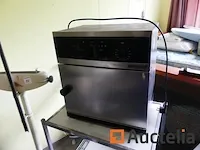 Memmert um 100 thermisch desinfectiemiddel - afbeelding 1 van  7