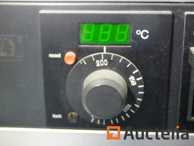 Memmert um 100 thermisch desinfectiemiddel - afbeelding 7 van  7