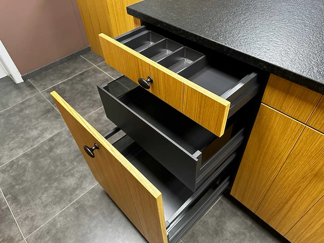 Memo mt r15 - showroomkeuken - afbeelding 8 van  54
