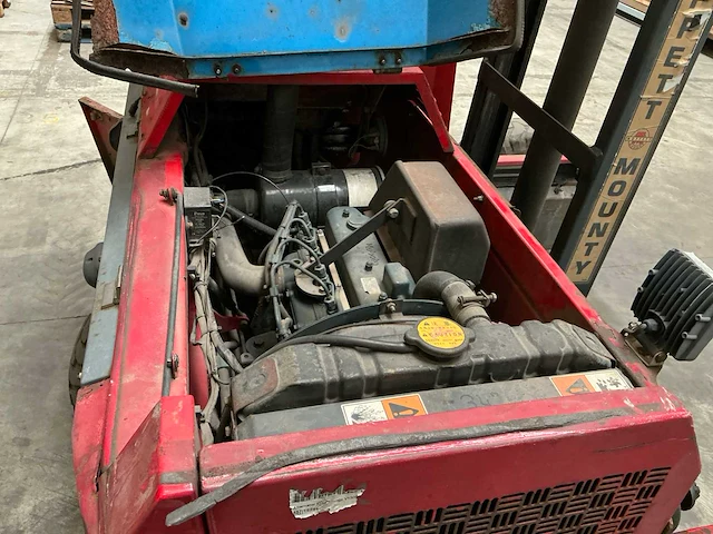 Meneemheftruck moffett - afbeelding 24 van  35
