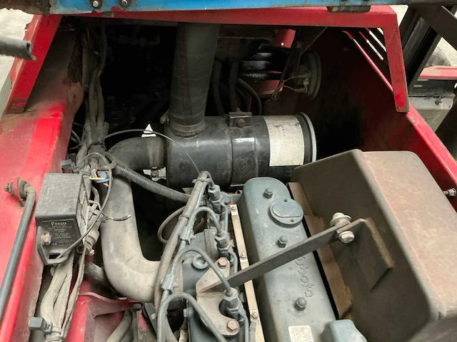 Meneemheftruck moffett - afbeelding 25 van  35