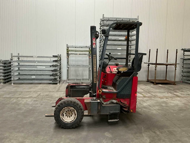 Meneemheftruck moffett - afbeelding 30 van  35