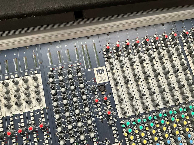 Mengpaneel soundcraft mh3+ power supply cps809 - afbeelding 5 van  9