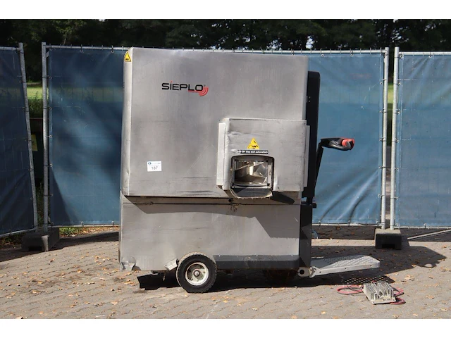 Mengvoederwagen sieplo m061 elektrisch 800l 2014 - afbeelding 1 van  1