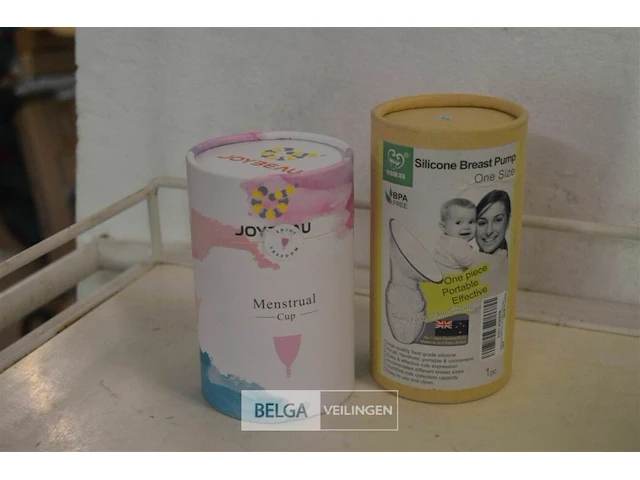 Menstrrual cup+ siliconen borstpomp - afbeelding 1 van  4