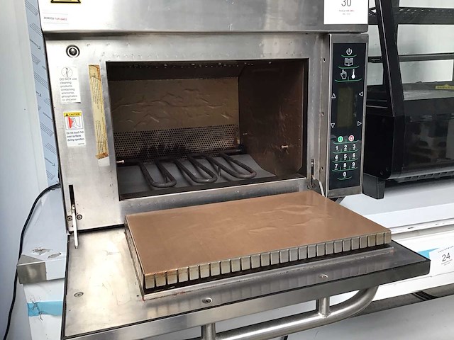 Menumaster magnetronsoven - afbeelding 7 van  9