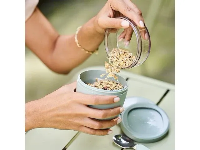 Mepal lunchpot ellipse - 500 ml - muesli-beker-to-go - geschikt voor vriezer magnetron en vaatwasser - afbeelding 3 van  6