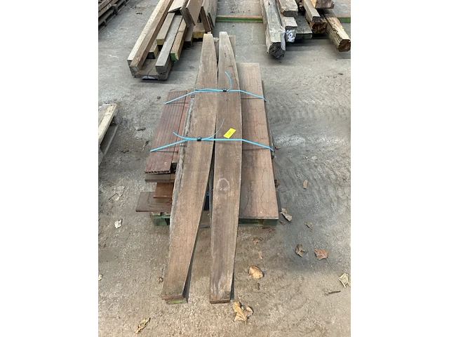Merbau - bankirai balken en planken - diverse lengtes (174-47) - afbeelding 2 van  4
