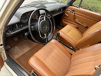 Mercedes - 1971 - 200 - personenauto - afbeelding 19 van  32