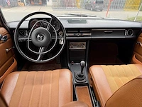 Mercedes - 1971 - 200 - personenauto - afbeelding 22 van  32