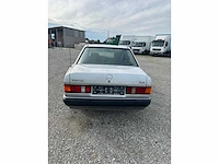 Mercedes - 1993 - 190 - personenauto - afbeelding 4 van  16