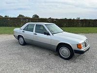 Mercedes - 1993 - 190 - personenauto - afbeelding 9 van  16
