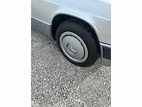 Mercedes - 1993 - 190 - personenauto - afbeelding 12 van  16