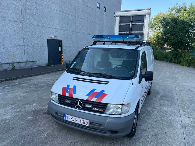 Mercedes - 2003 - vito - 108 cdi - personenauto - afbeelding 34 van  40