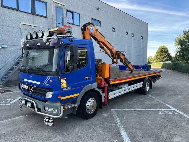 Mercedes - 2005 - 1223 - vrachtwagen - afbeelding 19 van  41