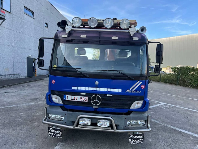 Mercedes - 2005 - 1223 - vrachtwagen - afbeelding 20 van  41