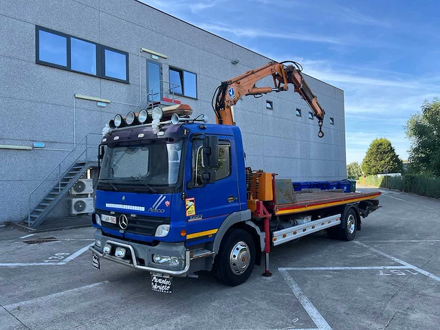 Mercedes - 2005 - 1223 - vrachtwagen - afbeelding 23 van  41