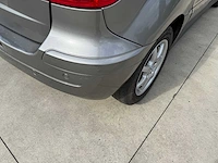 Mercedes - 2005 - b200 - personenauto - afbeelding 5 van  23